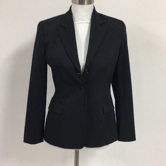 Tahari Jackets & Blazers - Tahari Blazer Size 2 Black